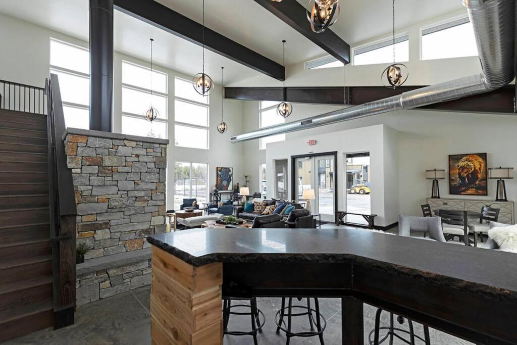 Brand New Upscale Home- Best Location! 와이트피쉬 외부 사진