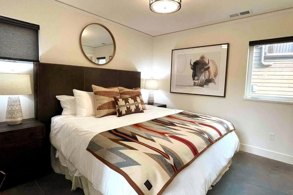 Brand New Upscale Home- Best Location! 와이트피쉬 외부 사진